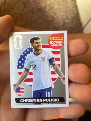 Vendo figurinha legend prata 