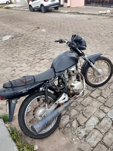 Vendo essa moto 