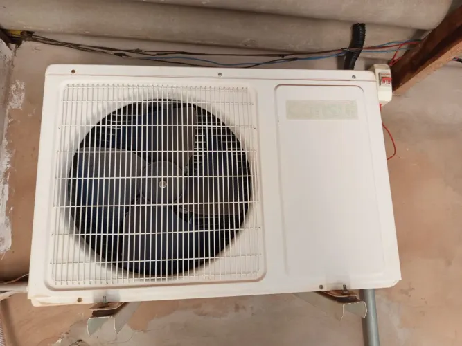 Estou vendendo esse ar condicionado Consul 12.000 BTUs