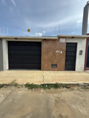 Casa à Venda - Bairro Primavera.