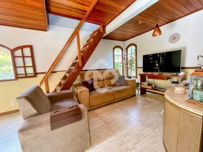 Casa em Condomínio - Seu Refúgio Particular - Onde o Conforto Encontra a Natureza - Vargem