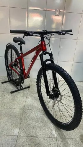 BICICLETA ARO 29 ABSOLUTE NERO 6 21V FREIO A DISCO