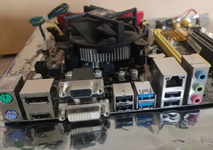 Kit UPGRADE - i7 4790 + Placa 1150 + 16g