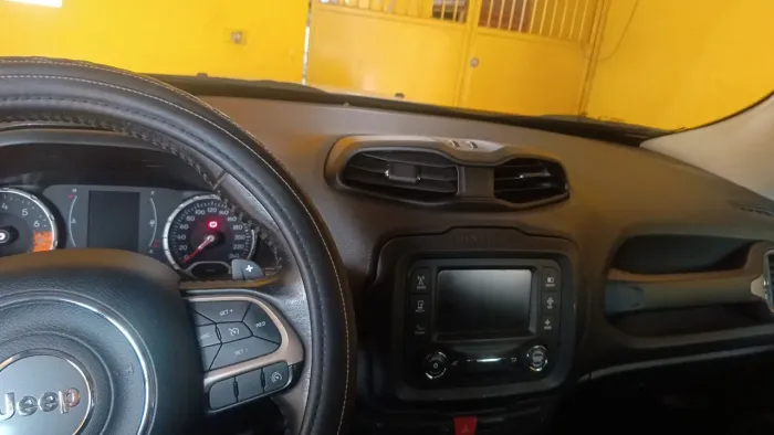 Jeep Renegade Longitude 1.8 4X2 Flex 16V Aut. 2016