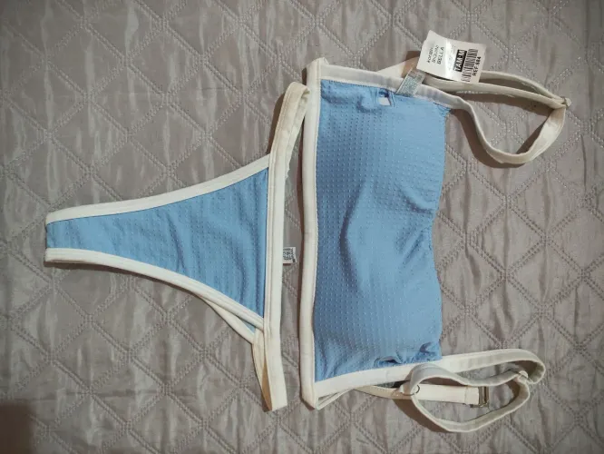 Biquini Conjunto Azul Bebê com Branco | Tamanho M | Etiqueta Original