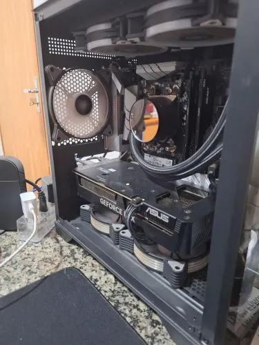 Setup completo PC gamer