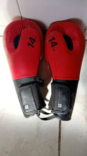 Par de luva de boxe
