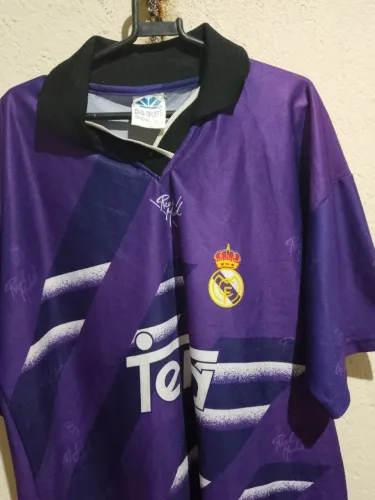 Camisa real Madrid anos 90