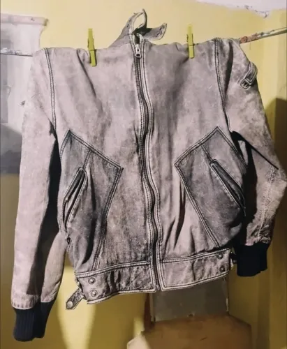 ?Jaqueta de Couro Legítimo Corty Bennett - Estilo Biker (Pesada)
