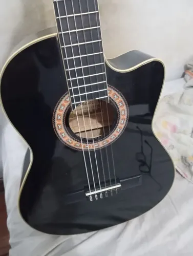 Violão condor maravilhoso tá quase novo tap