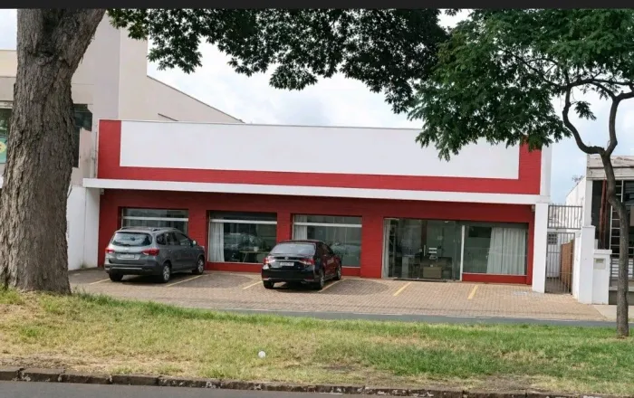 Salão Comercial Aluga-se