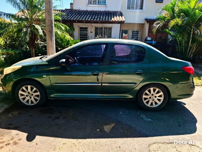 Peugeot 207 Sedan Passion XS 1.6 Flex 16V 4P AUT 2012