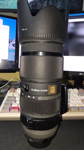70-200 2.8 sigma (NIKON)