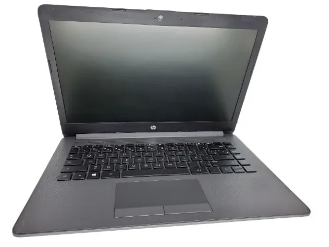 HP PAVILION 240 com Processador Intel Core i3 Sexta Geração - RAM 4GB - HD 128GB SSD