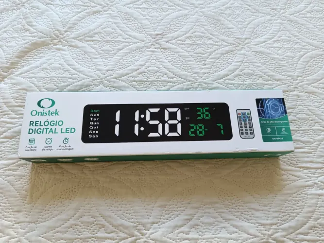 Relógio Digital LED Grande com Controle Remoto