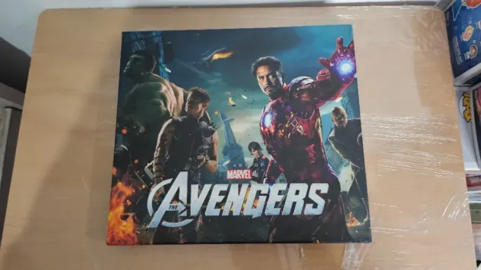 Livro Art of Marvel Studios: The Art of Avengers (English Edition)
