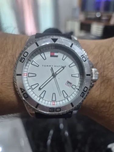 Relógio TOMMY HILFIGER TH1531 3ATM À QUARTZ - ORIGINAL