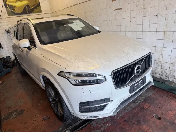 Sucata volvo xc90 t6 2.0 turbo 2018 2019 2020 2021 apenas peças