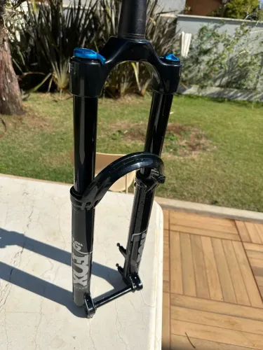 Suspensão Fox 36 rhythm 160mm 2026