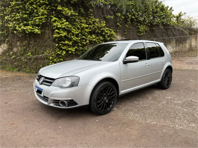 Volkswagen Golf Sportline 1.6 MI Total Flex 8V 4P 2014