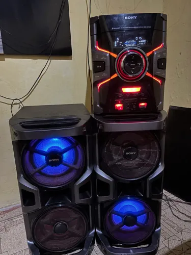 Som Mini System Sony MHC-GPX77 com Duplo USB Função Dj Effect 