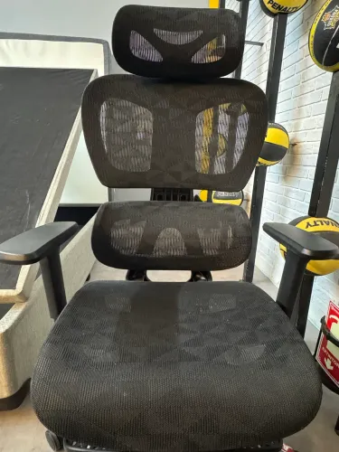 VENDO CADEIRA ERGONÔMICA 