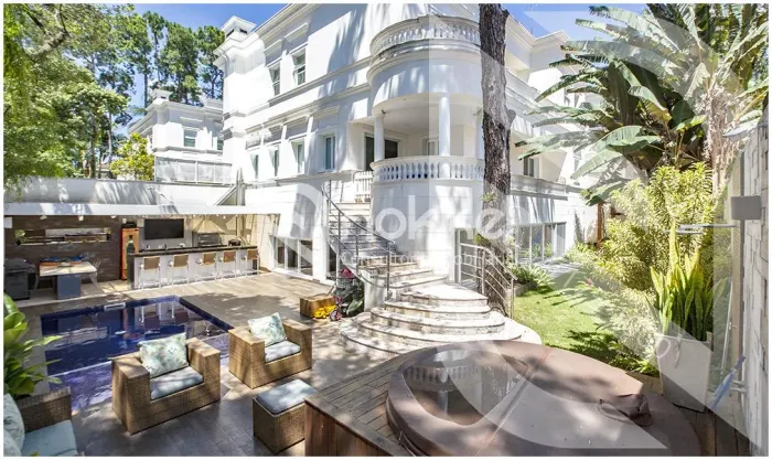 Casa de condomínio com 690 m², 4 suítes à venda no Alto Da Boa Vista