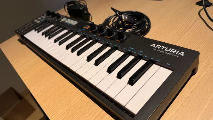 Teclado controlador e sequenciador Arturia KeyStep 37