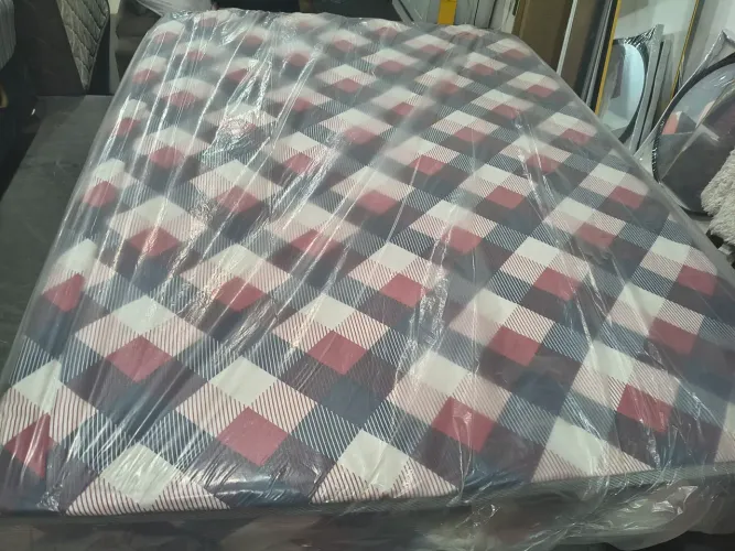 COLCHÃO CASAL ESPUMA D45 NOVO MACIO R$480 ENTREGAMOS