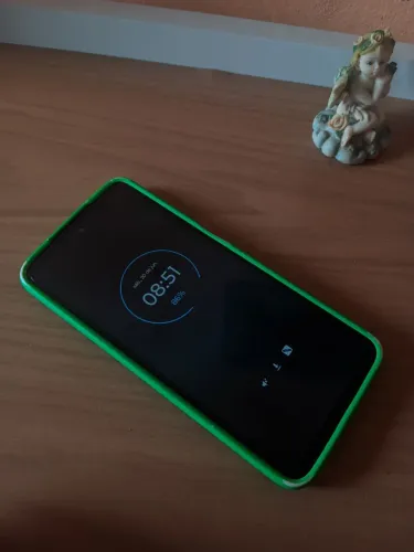 Moto G52