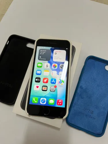 iPhone SE Geração 2 64Gb Preto
