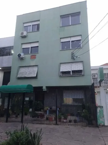 Vendo apartamento térreo em Porto Alegre bairro Farroupilha