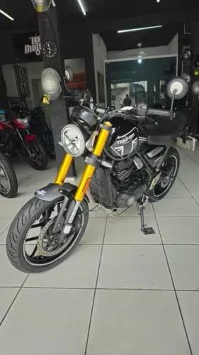 TRIUMPH SPEED 400 2025