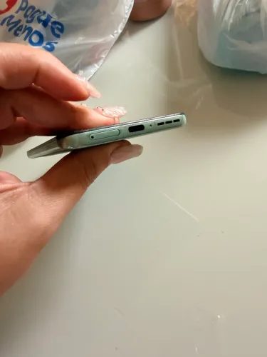 Motorola Edge 30 Neo 5G Aqua Foam - Impecável, sem detalhes