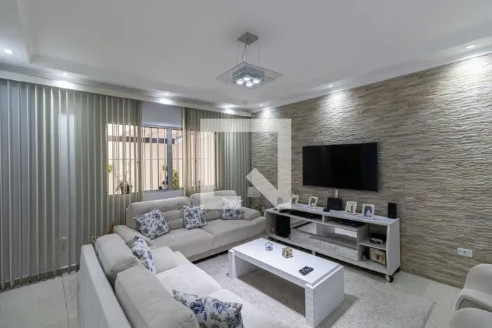Casa à Venda - Vila Jacuí, 3 Quartos, 126 m2