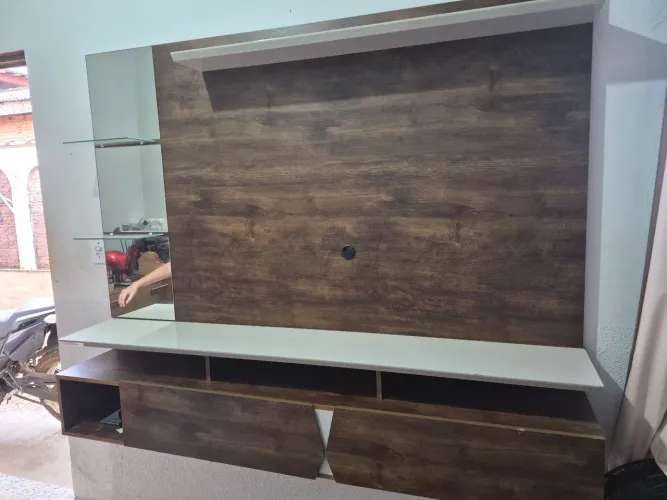PAINEL DE TV