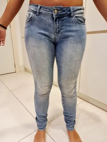 Calça jeans skinny Zara