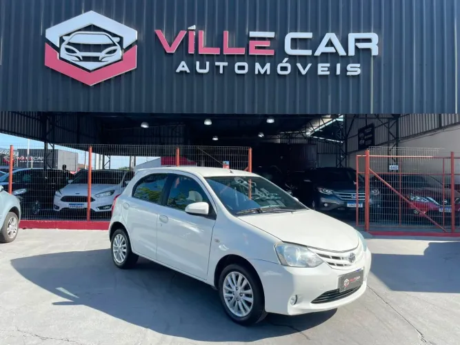 Toyota Etios XLS 1.5 Flex 16V 5P Mec. 2014