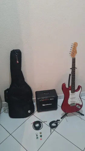 ? Kit Guitarra Condor + Amplificador + Acessórios