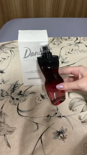 perfume dance shakira red midnight 