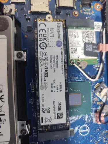 Vendo ssd m2 250gb Kingston 