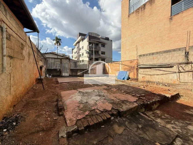 Casa à venda, 1 quarto, Jardim Cambuí - Sete Lagoas/MG