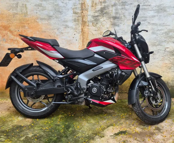 Dominar NS 200 à venda!<br><br>
