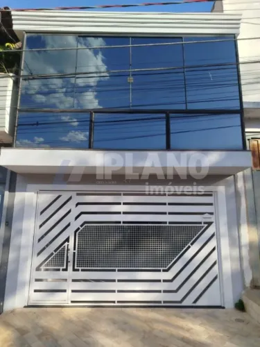 Casa para Venda, em Ótima localização, em Òtimo estado, Acabamento Excelente, Escada de Al