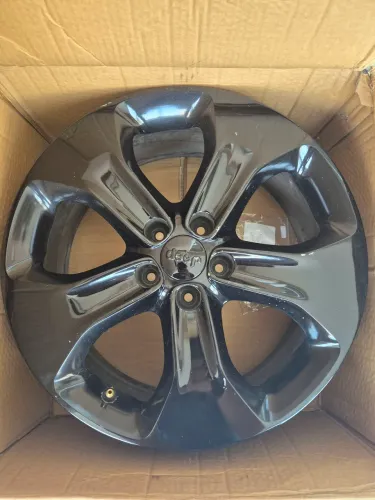 Jogo de rodas compass 18"