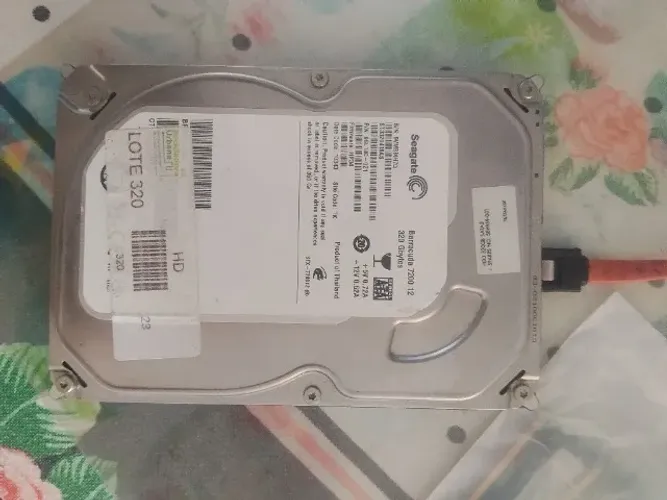 !!!Leiam Tudo !!! HD + Fonte + Placa mãe + 3 Memória RAM tirei do Pc (Só Retirada)
