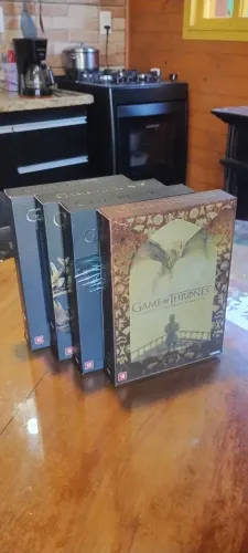 DVD box Game Of Thrones 1ª 2ª 4ª e 5ª temporadas completas
