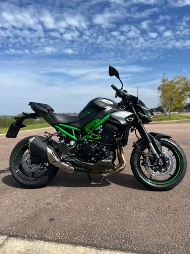 Kawasaki Z900 2026 zerada abaixo da FIPE