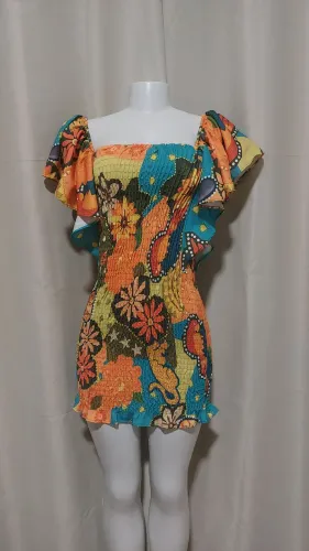 vestido coladinho estampado drapeado único