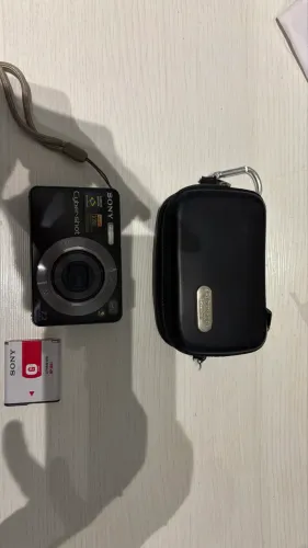 Câmera cyber shot sony original com bateria e cartão de memória 